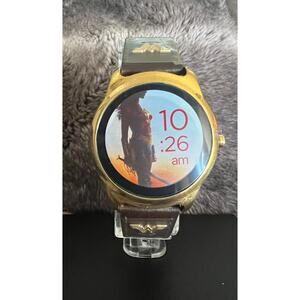 ONE61 Wonder Woman DC Smart Watch - iOS/Android Compatible - 32MB new in box